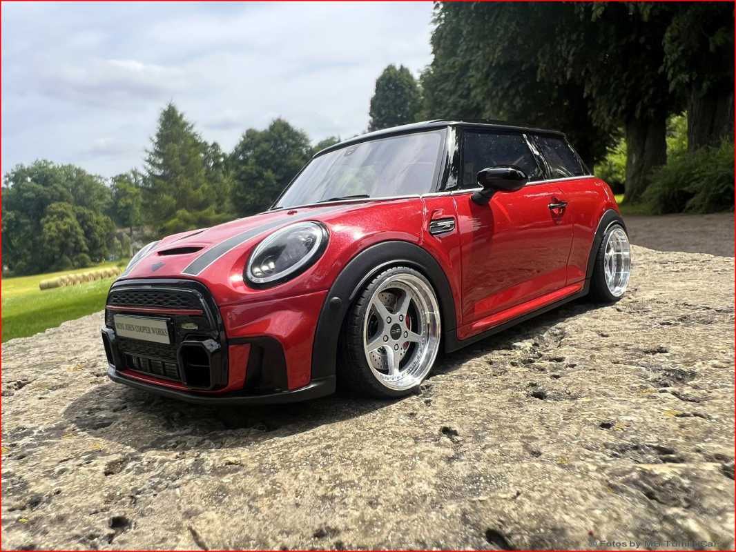 1:18 Mini Cooper S JWC WORKS Package 2021 - Red Edition inkl. OVP